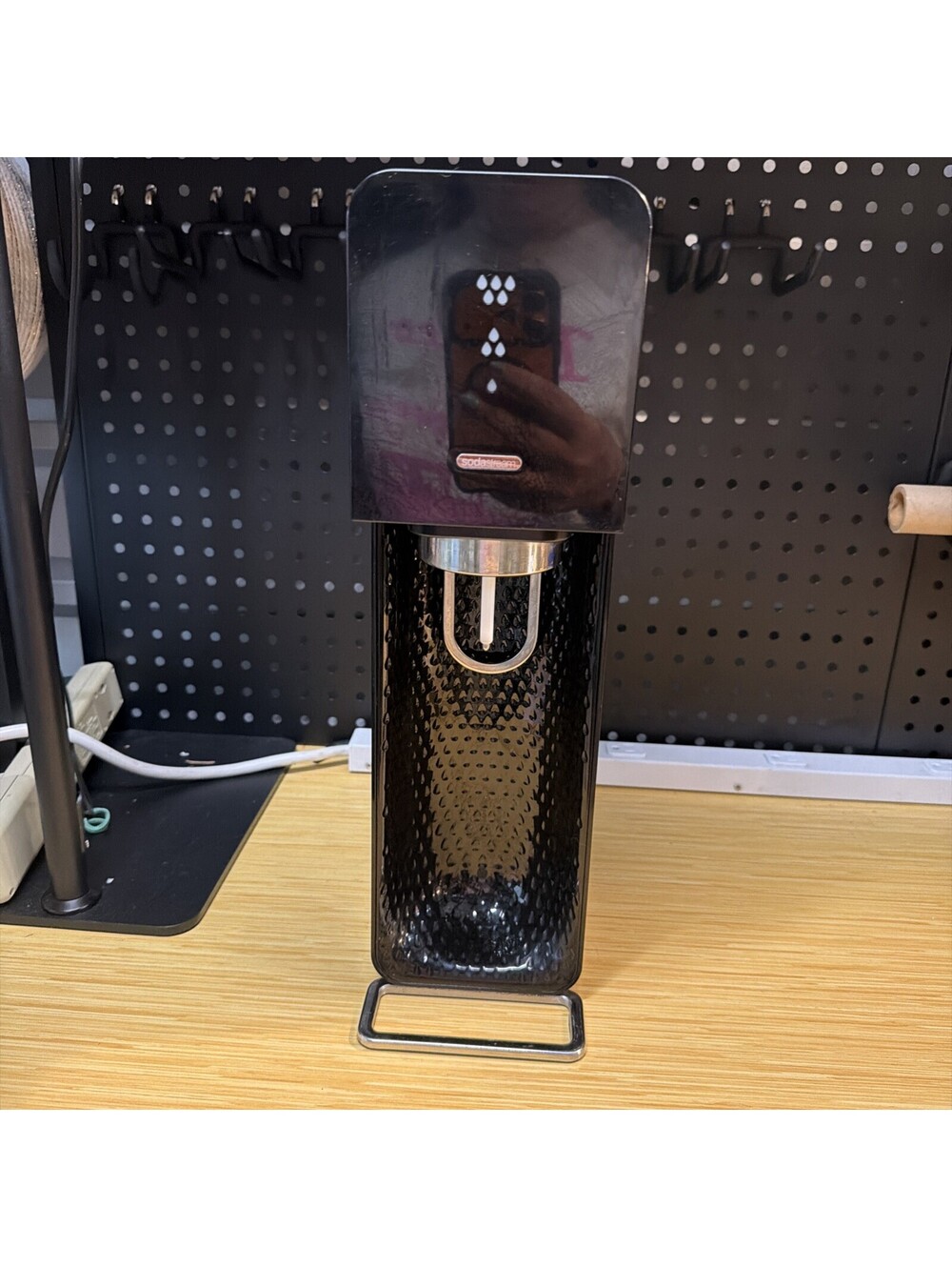 Sodastream Source SRA-001 Soda Maker Machine Only Soda Stream - Black*